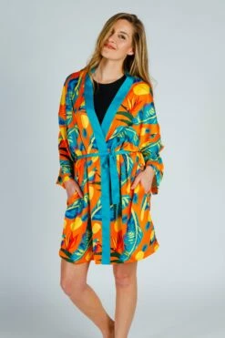 The Cruise Ship Casanova | Women's Unisex Hawaiian Party Kimono