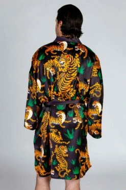 The Tamer | Tiger Print Satin Kimono -US Clothing Sales Store 03 18Hawaiians Suits Kimonos Overalls 2496