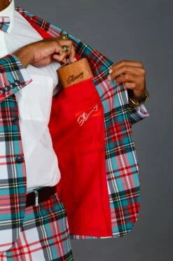 The Scotch On The Rocks | White Plaid Christmas Suit -US Clothing Sales Store 08 29 Christmas GuysSuits IMG 4492