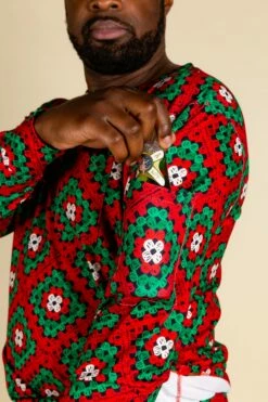 The Quilty Pleasure | Mens Red And Green Quilted Christmas Pajama Top -US Clothing Sales Store 10 01 Christmas Pajamas MLR 8331