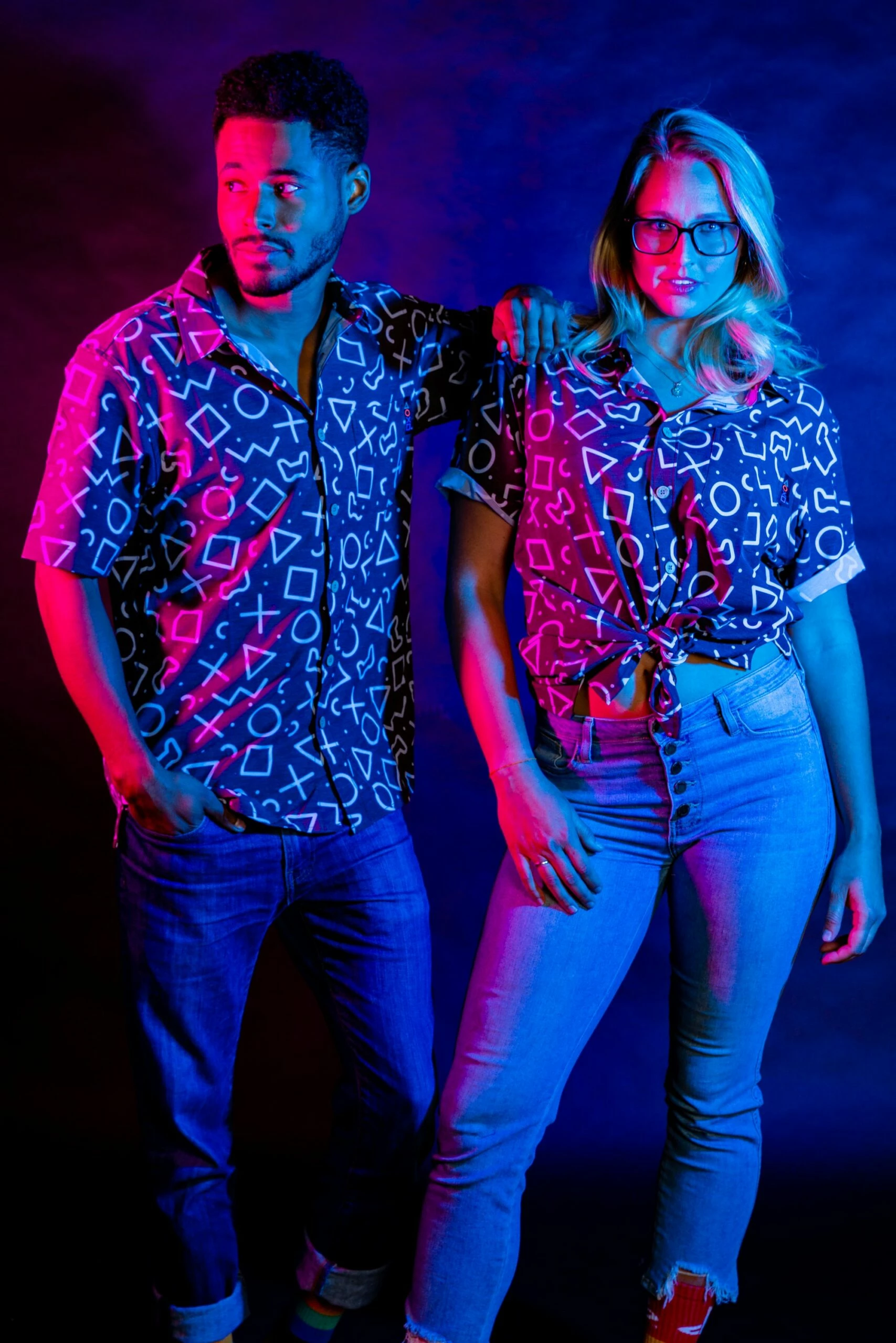 The Loading Screen | Black And White Button-Up Shirt Inspired By Playstation 4 The Loading Screen | Black And White Button-Up Shirt Inspired By Playstation - Image 2