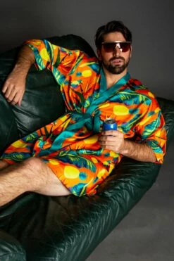 The Cruise Ship Casanova | Hawaiian Party Kimono -US Clothing Sales Store 11 20 18 1029