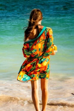 The Cruise Ship Casanova | Women's Unisex Hawaiian Party Kimono -US Clothing Sales Store 16A1400 Edit